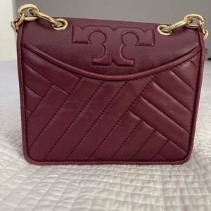 Tory burch Alexa